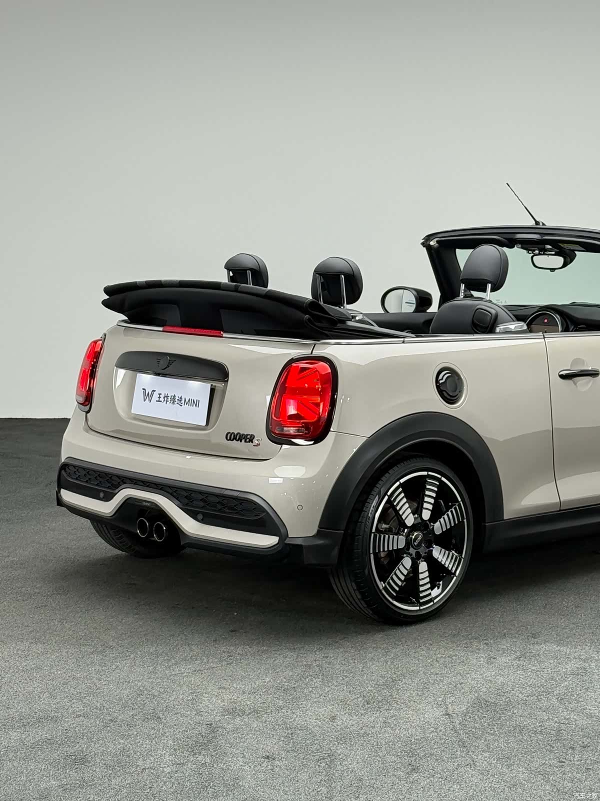Mini Cooper, 2023 23