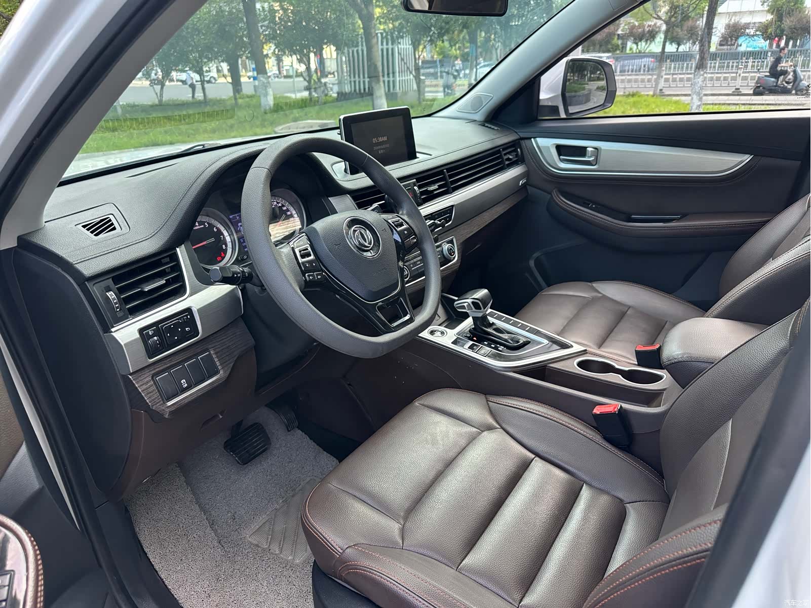 DongFeng X5, 2018 13