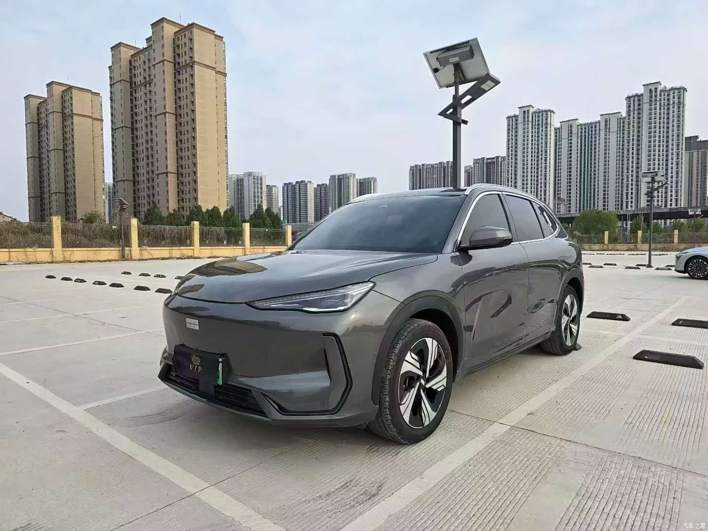 Geely Galaxy E5, 2025 1