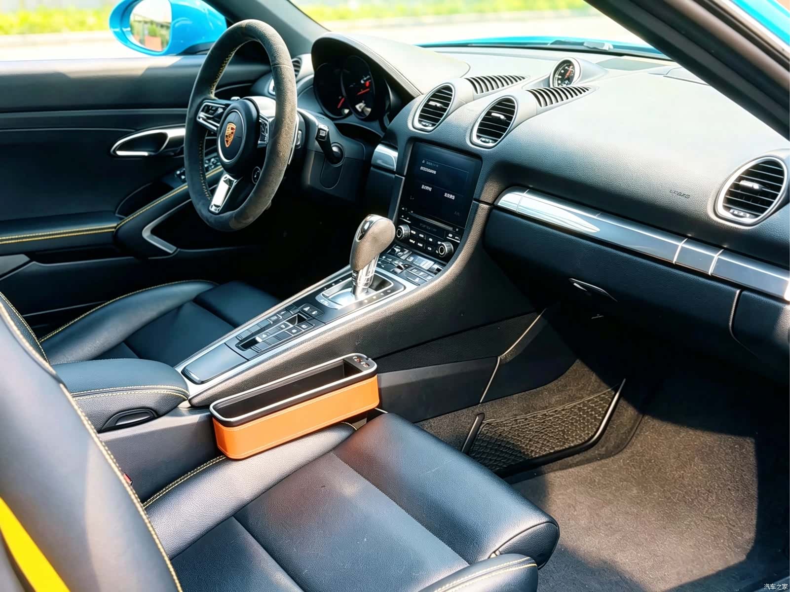 Porsche Boxster, 2018 8
