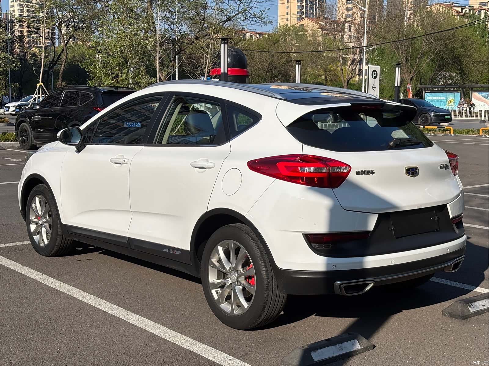 Geely Emgrand, 2017 4