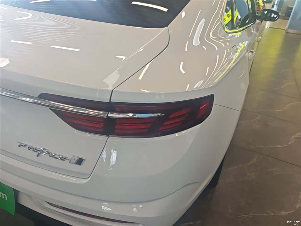 Geely Preface, 2022 8