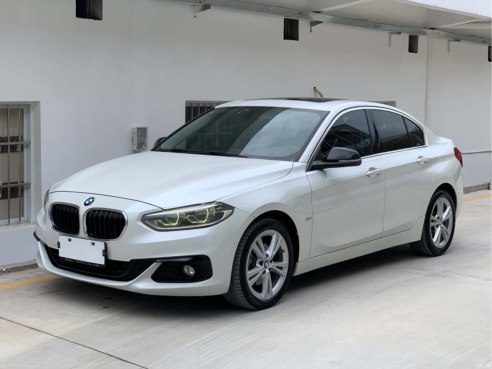 BMW 1 Series, 2017 1