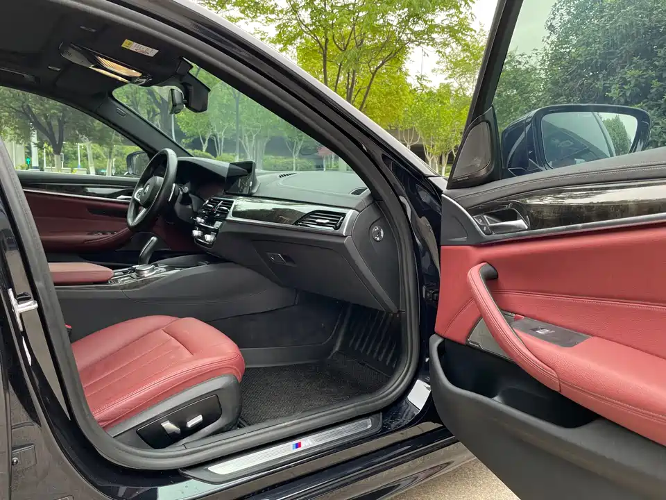BMW 5 series BMW 5 series