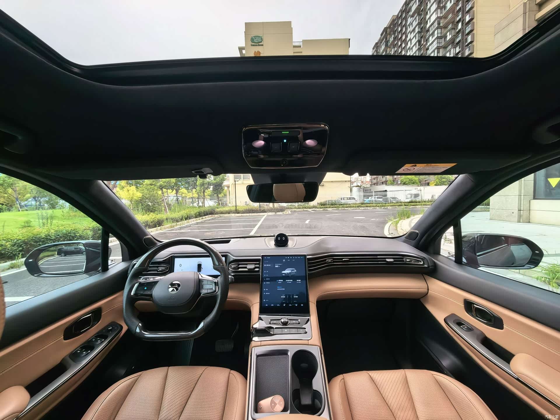 NIO ES8, 2021 16
