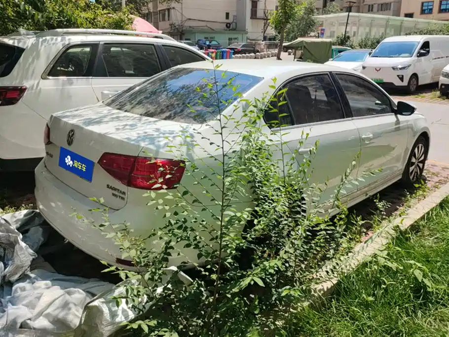 Volkswagen Sagitar Volkswagen Sagitar