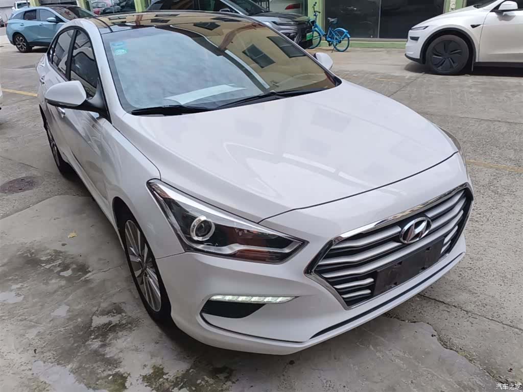Hyundai GLS, 2017 4