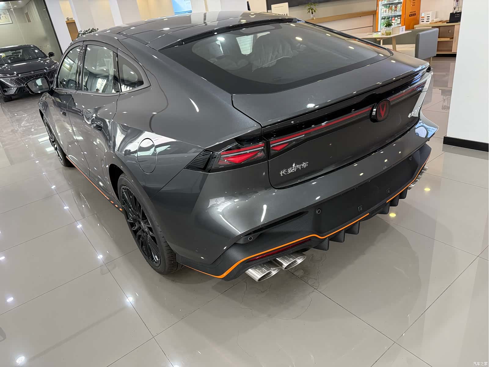Changan UNI-V, 2025 7
