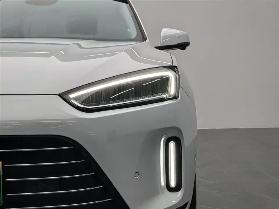 HarmonyOS Ask the world M5