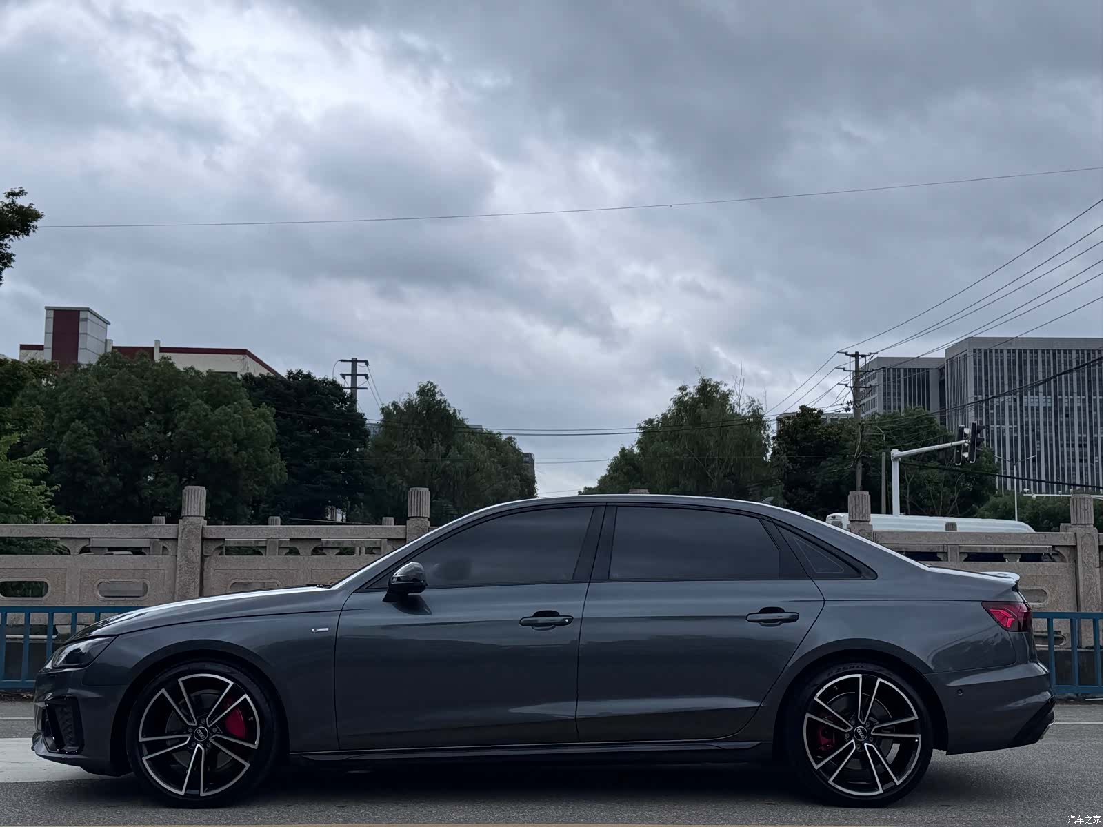 Audi A4L, 2024 3