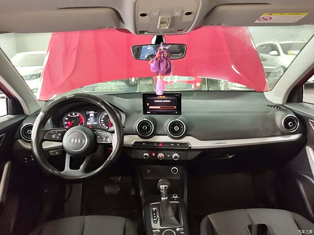 Audi Q2L, 2021 6