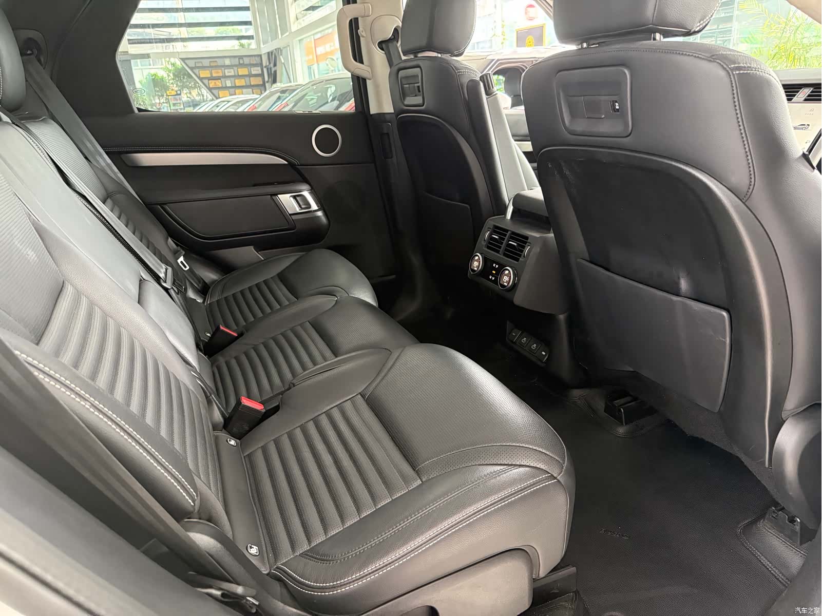 Land Rover Discovery, 2021 14