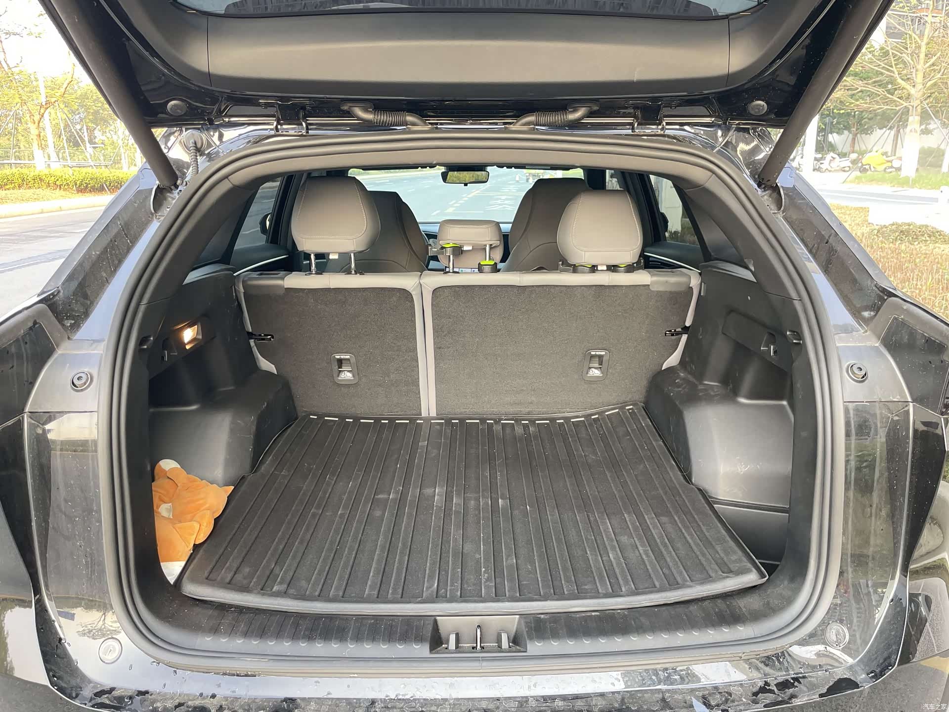 Geely Galaxy L7, 2025 14