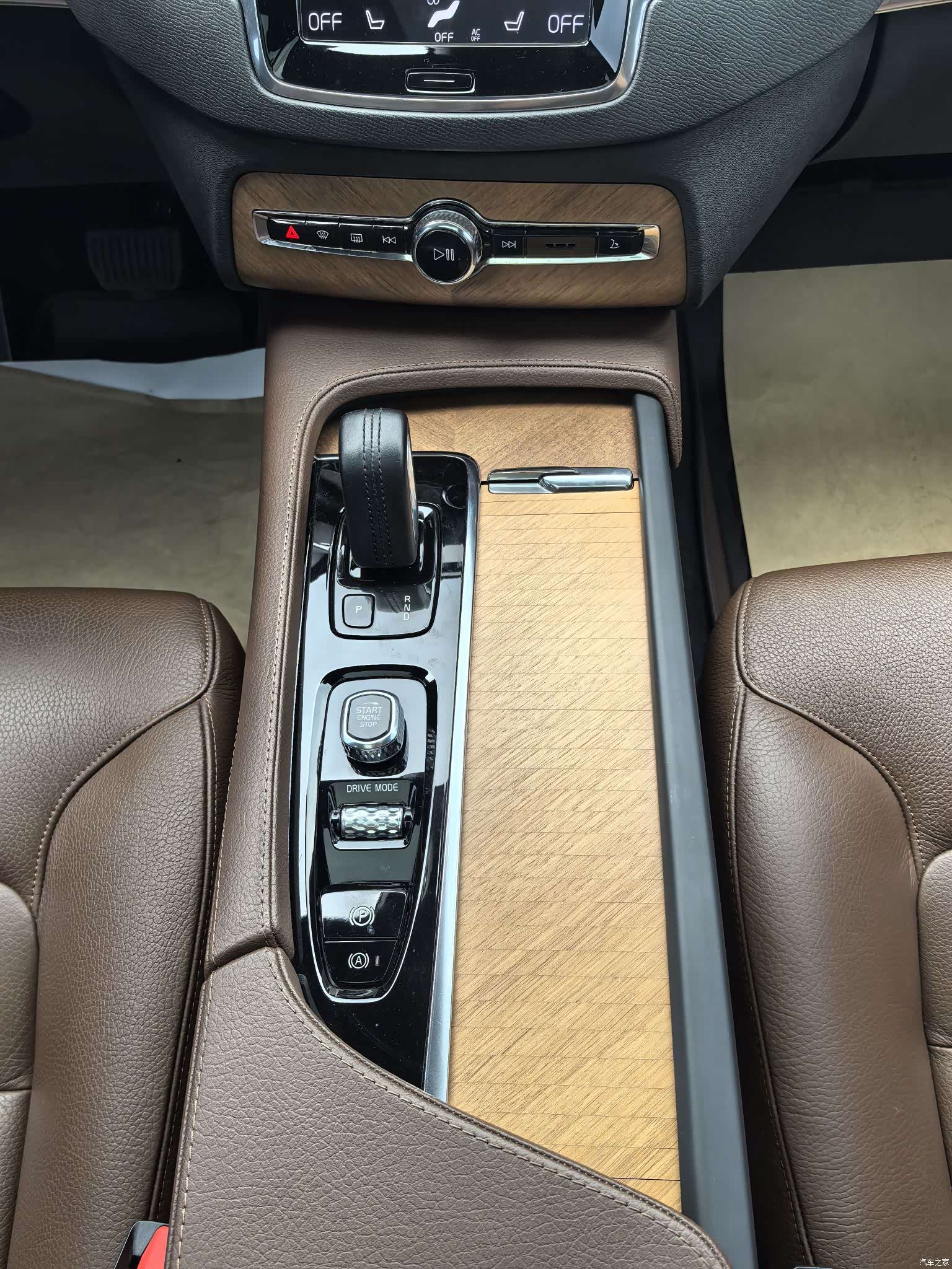 Volvo XC90, 2021 14