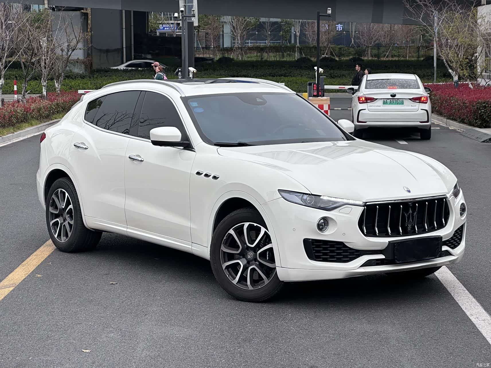 Maserati Levante, 2017 3