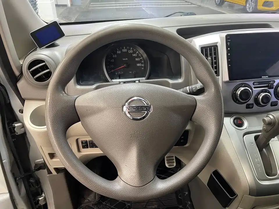 Nissan NV200 Nissan NV200