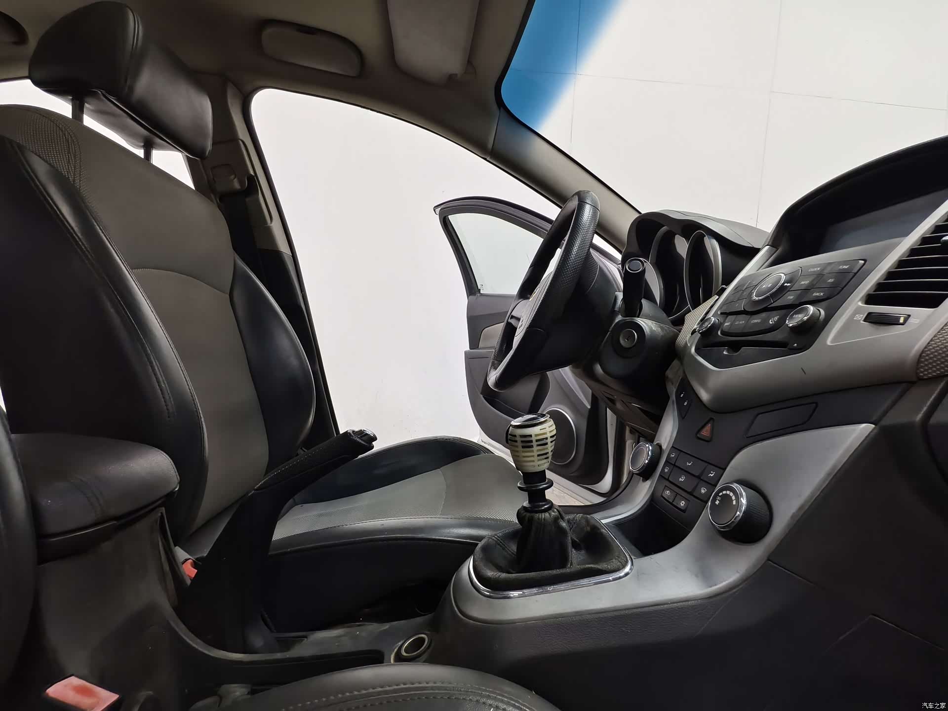 Chevrolet SE, 2013 15