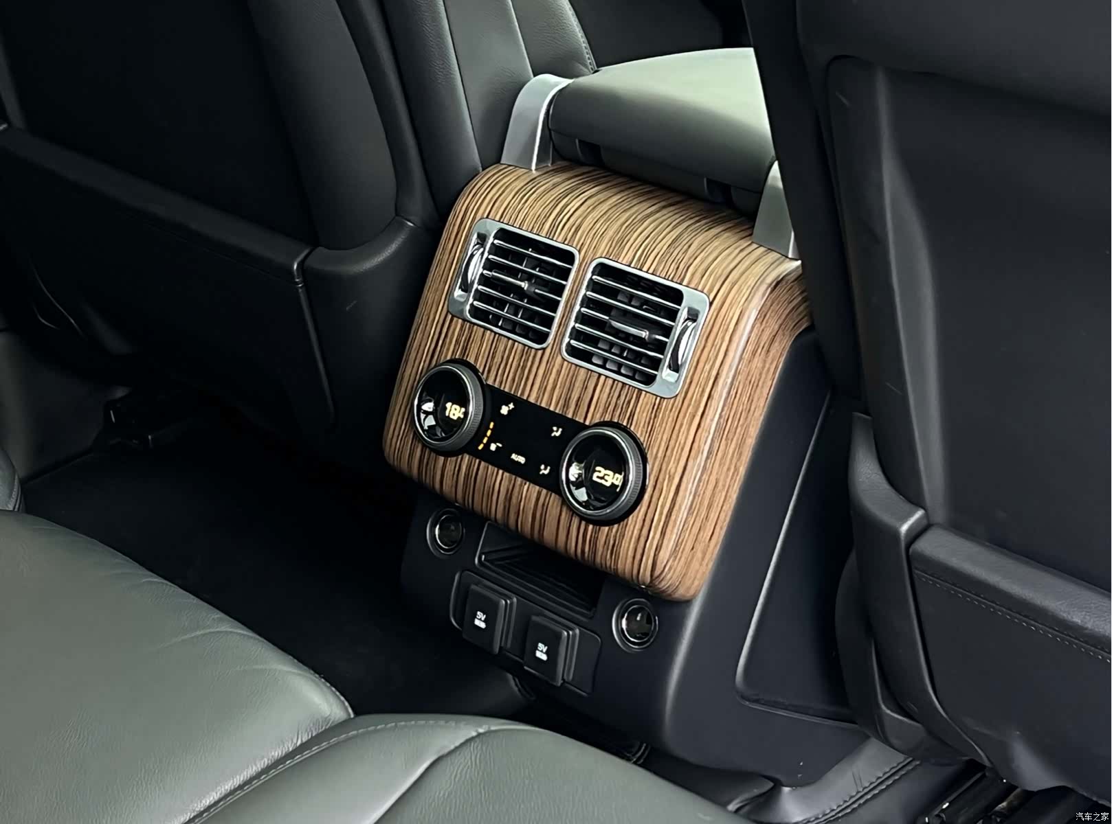 Land Rover Range Rover, 2018 11
