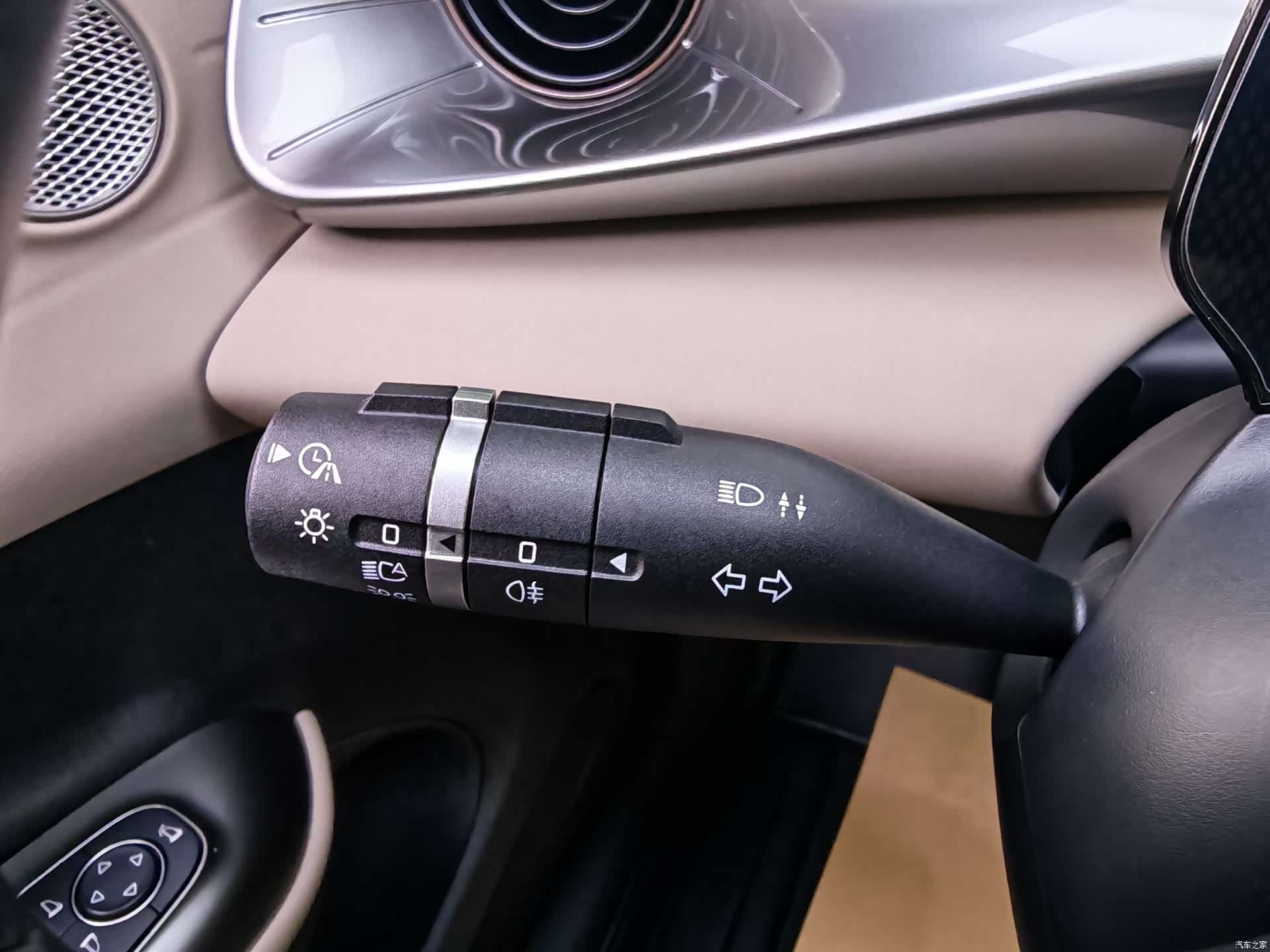 BYD Dolphin, 2024 18