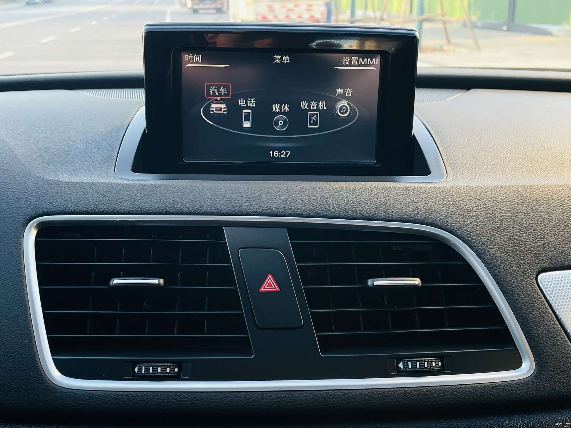 Audi Q3, 2015 8