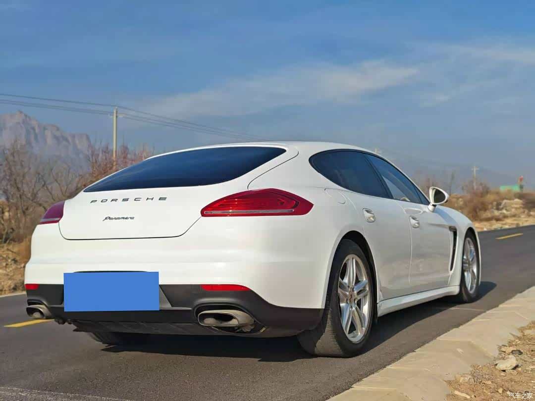 Porsche Panamera, 2014 4