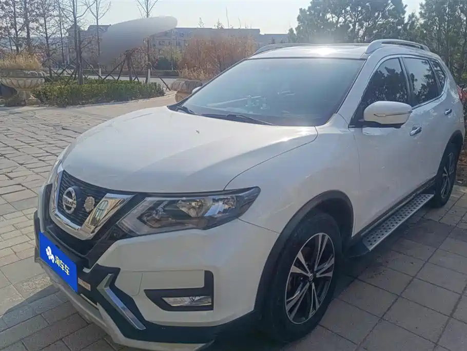 Nissan Qijun