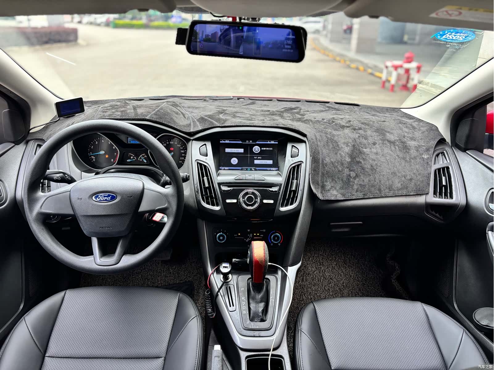 Ford Focus, 2016 8