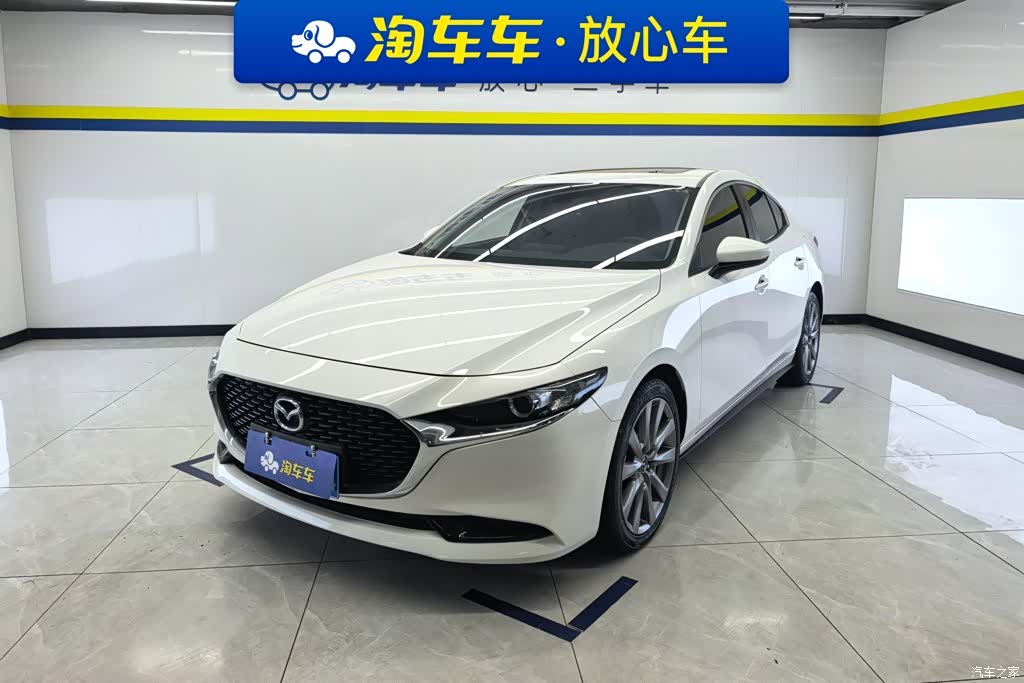 Mazda Mazda3, 2022 1