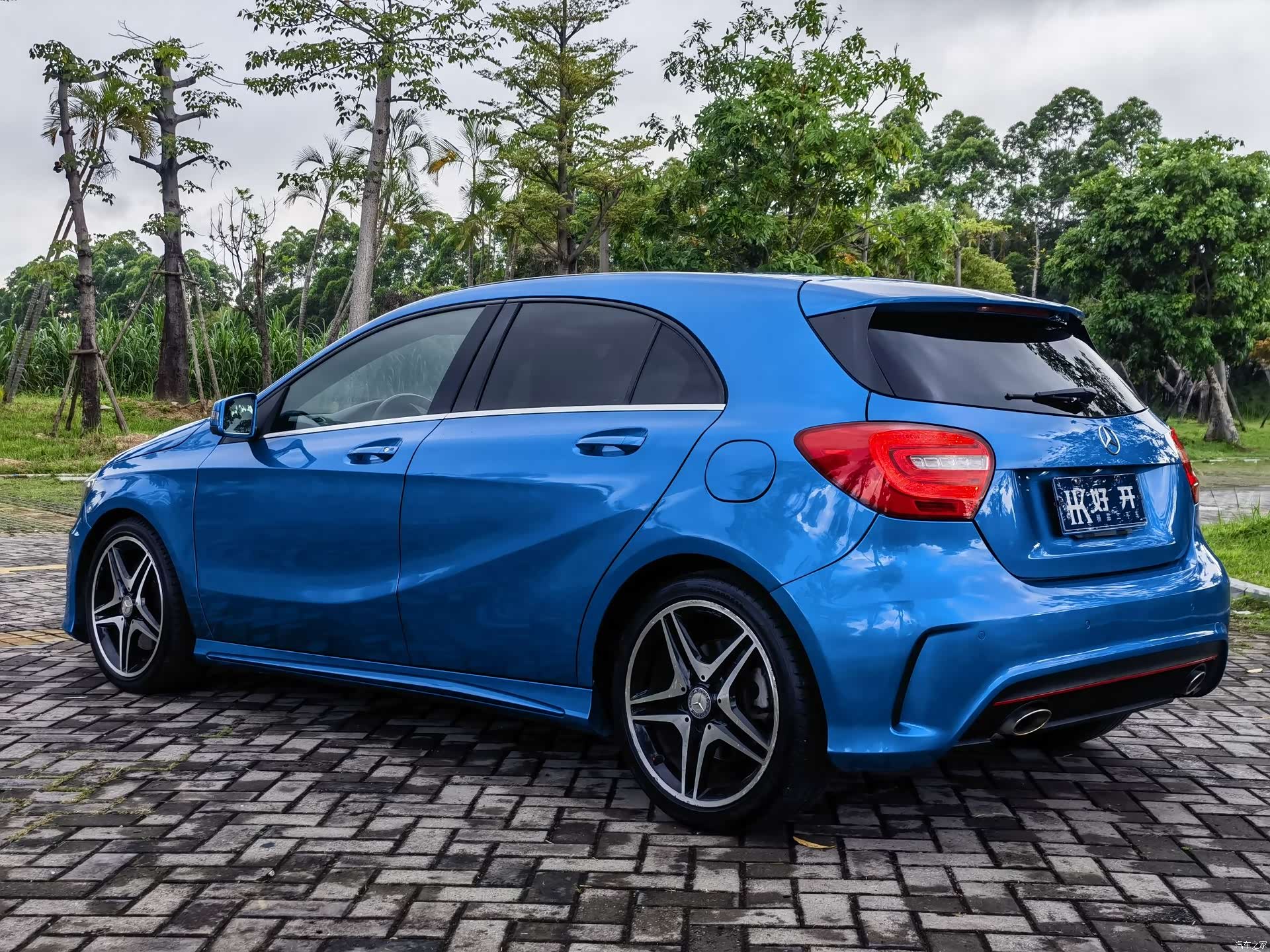 Mercedes-Benz A-Class, 2014 все фото