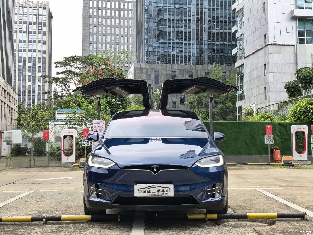 Tesla Model X, 2017 2