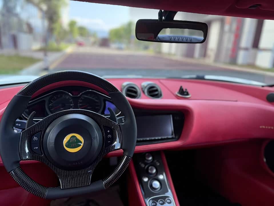 Lotus Evora