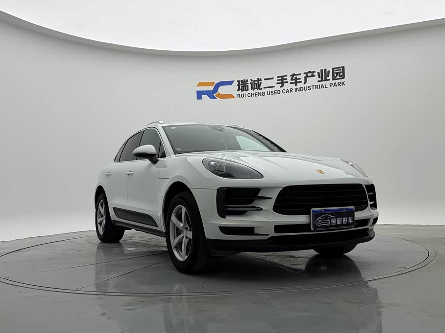 Porsche Macan 2020, фото 3