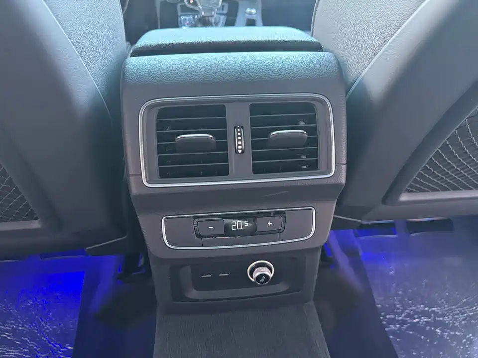 Audi Q5L Audi Q5L