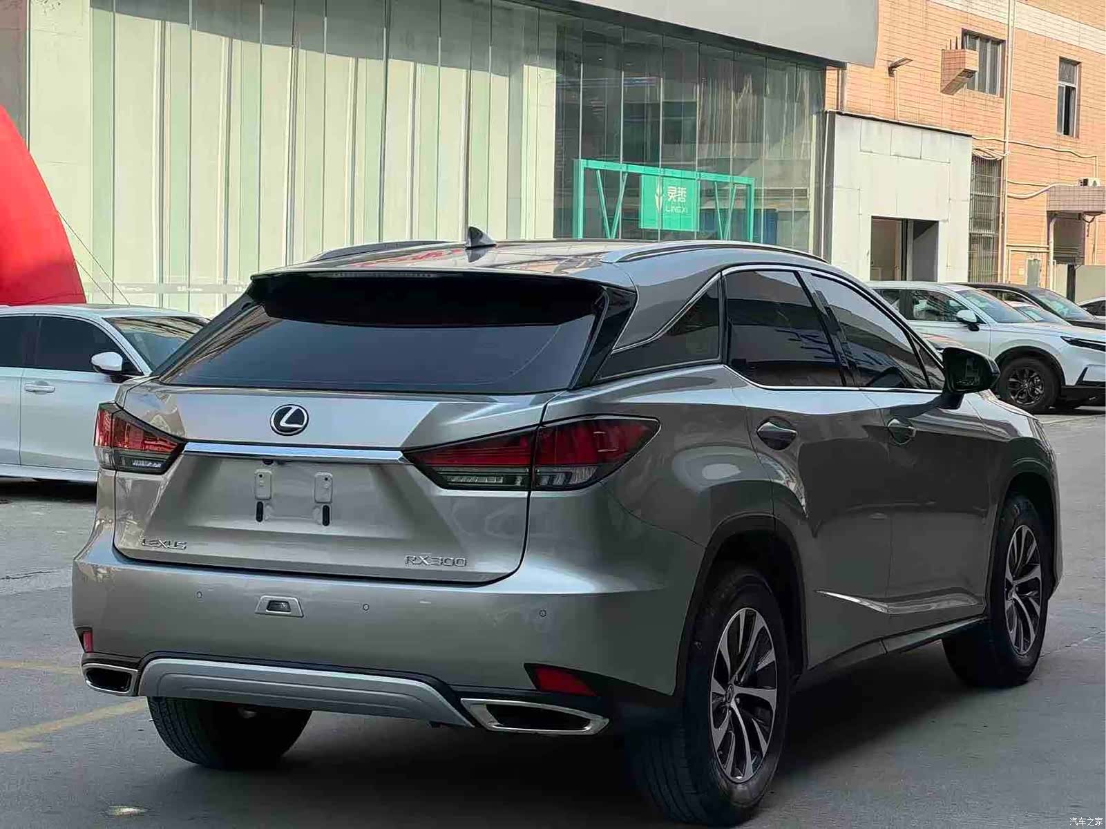 Lexus RX, 2021 8