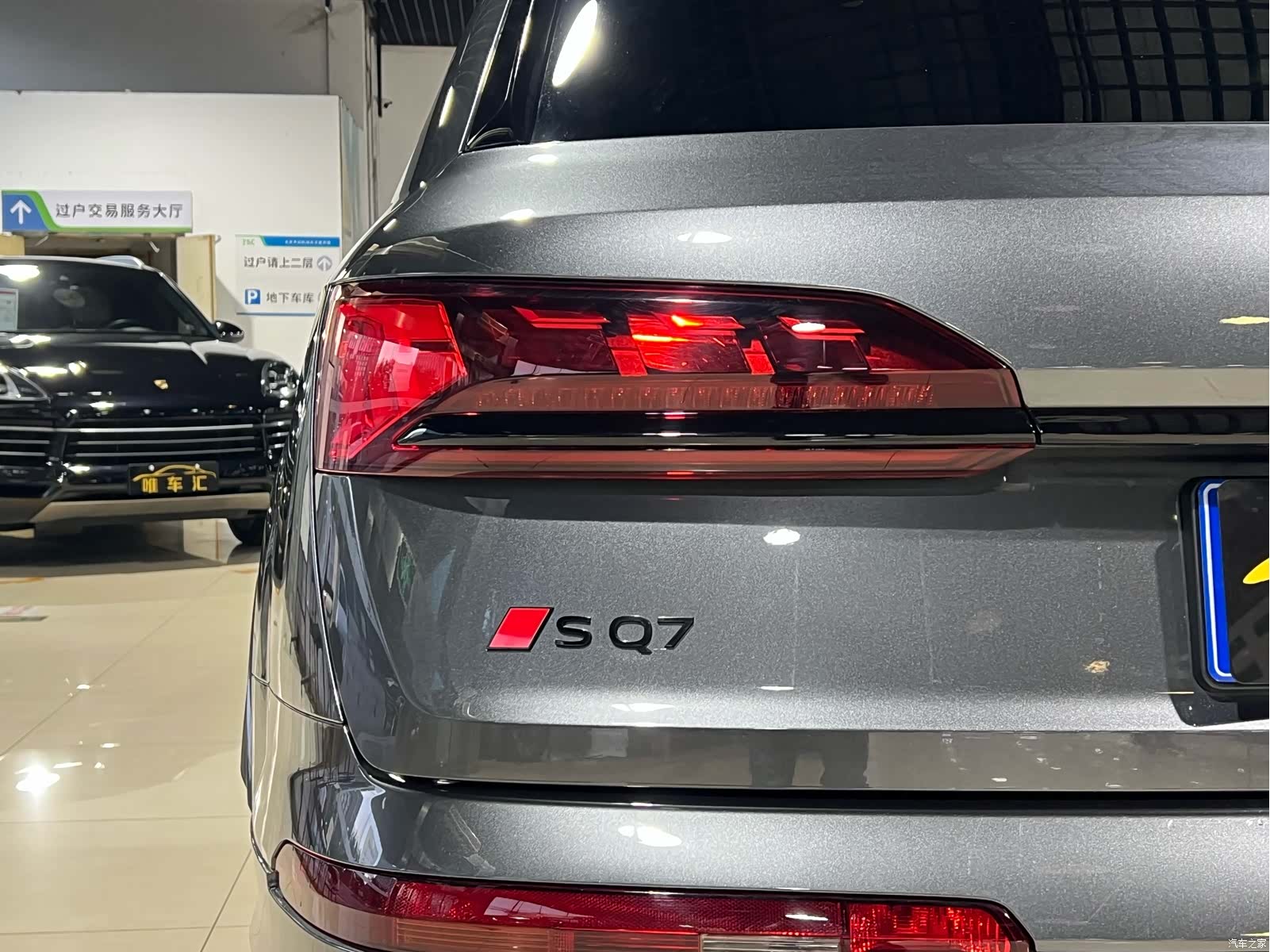 Audi Q7, 2024 9