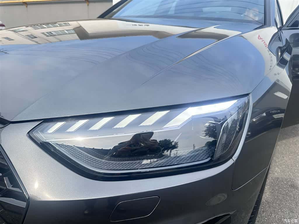 Audi A4L, 2025 15