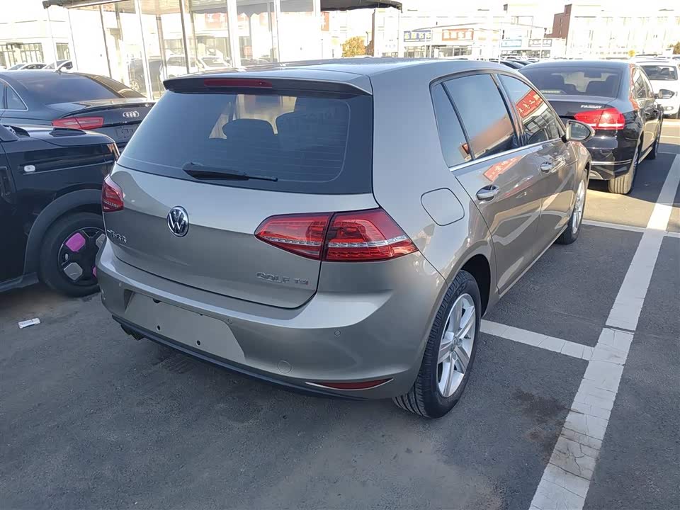 Volkswagen golf