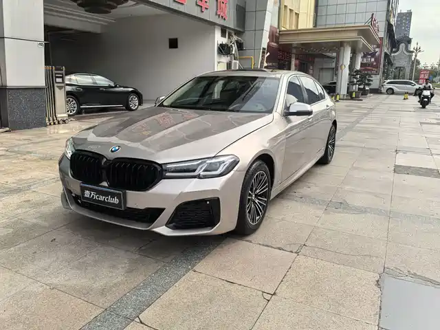 BMW 5 Series 2014 — купить из Китая под заказ