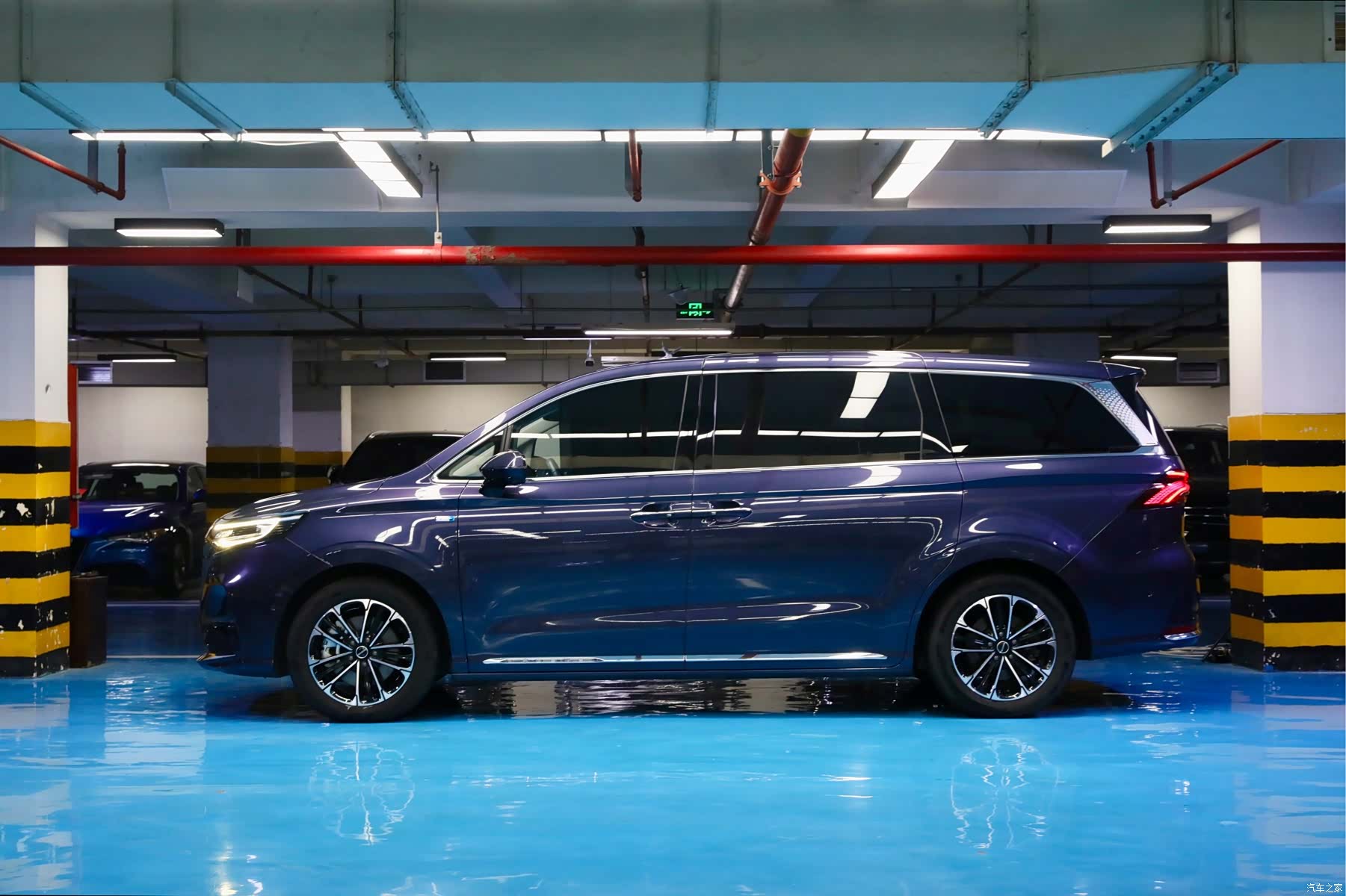 Roewe iMAX8, 2021 2