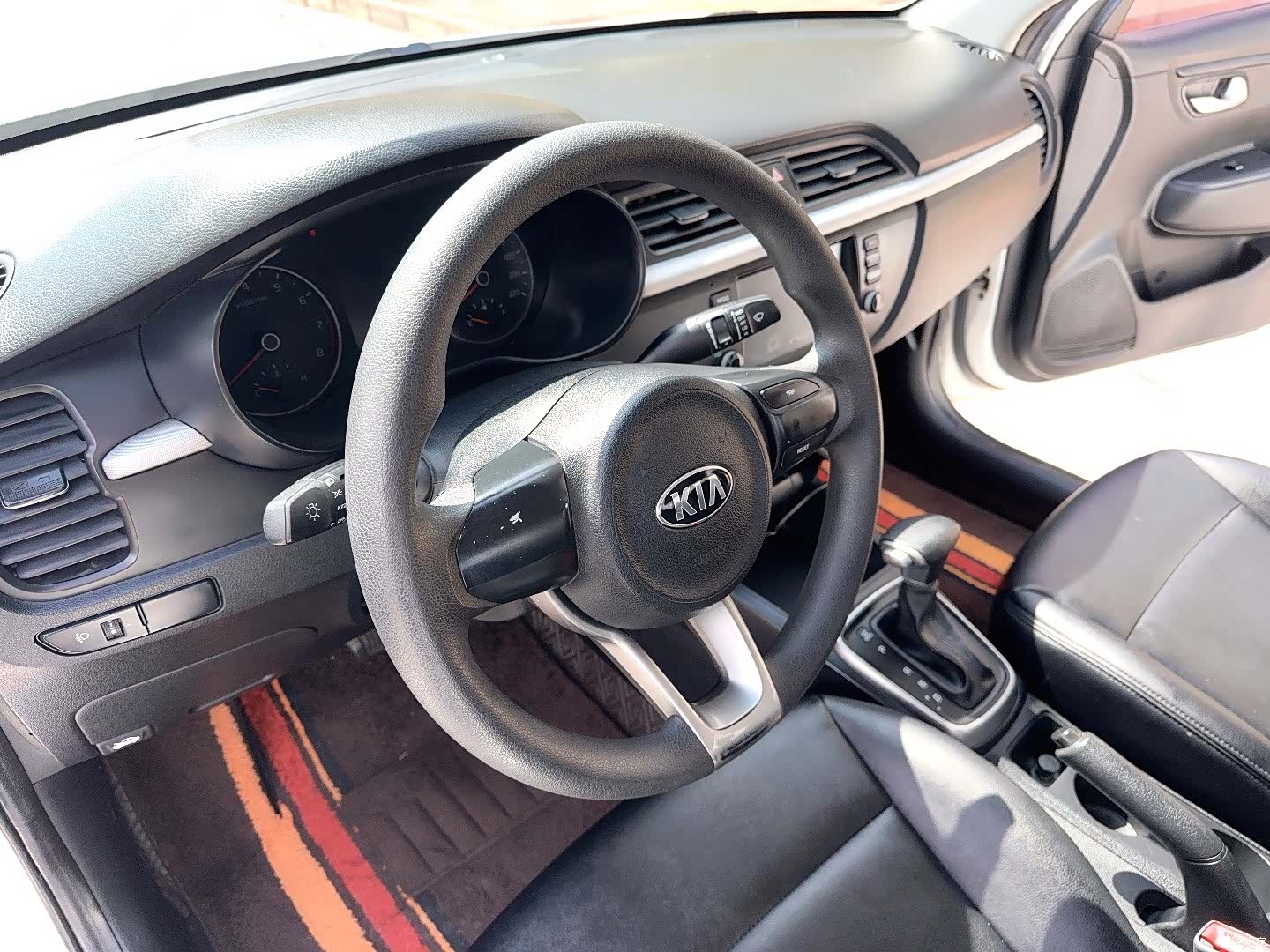 Kia K2, 2017 13