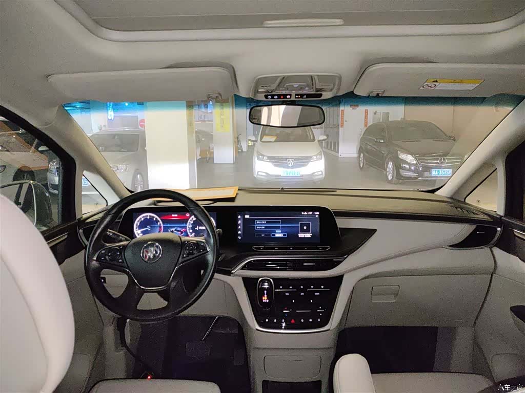 Buick GL8, 2022 6