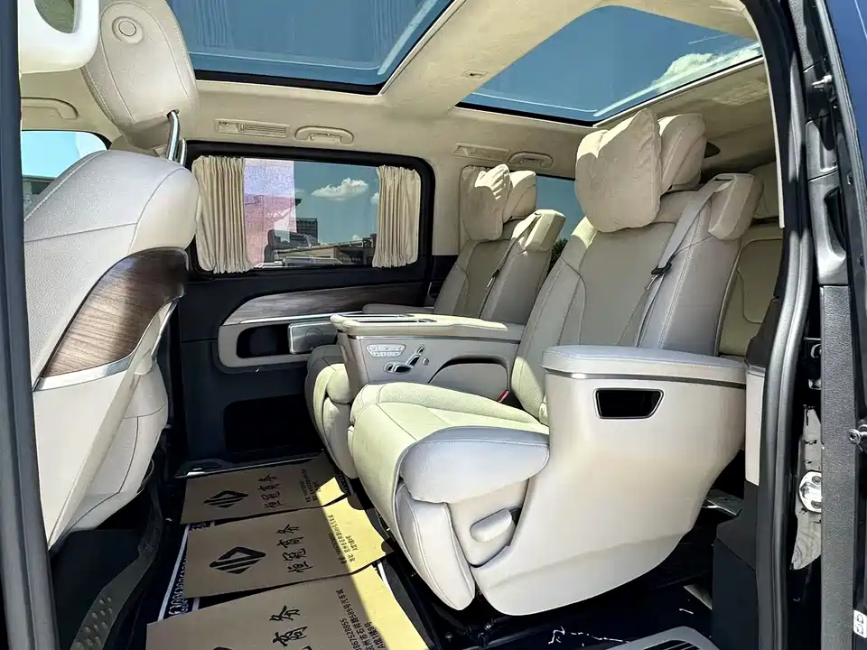 Mercedes-Benz V-class Mercedes-Benz V-class