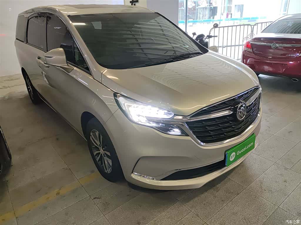 Buick GL8, 2022 22