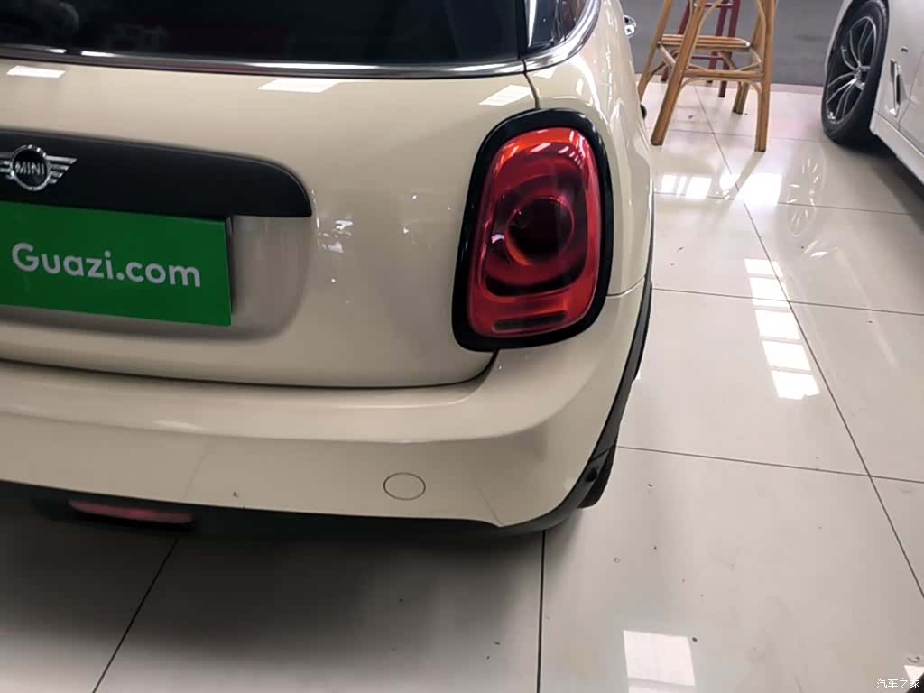 Mini ONE, 2020 24