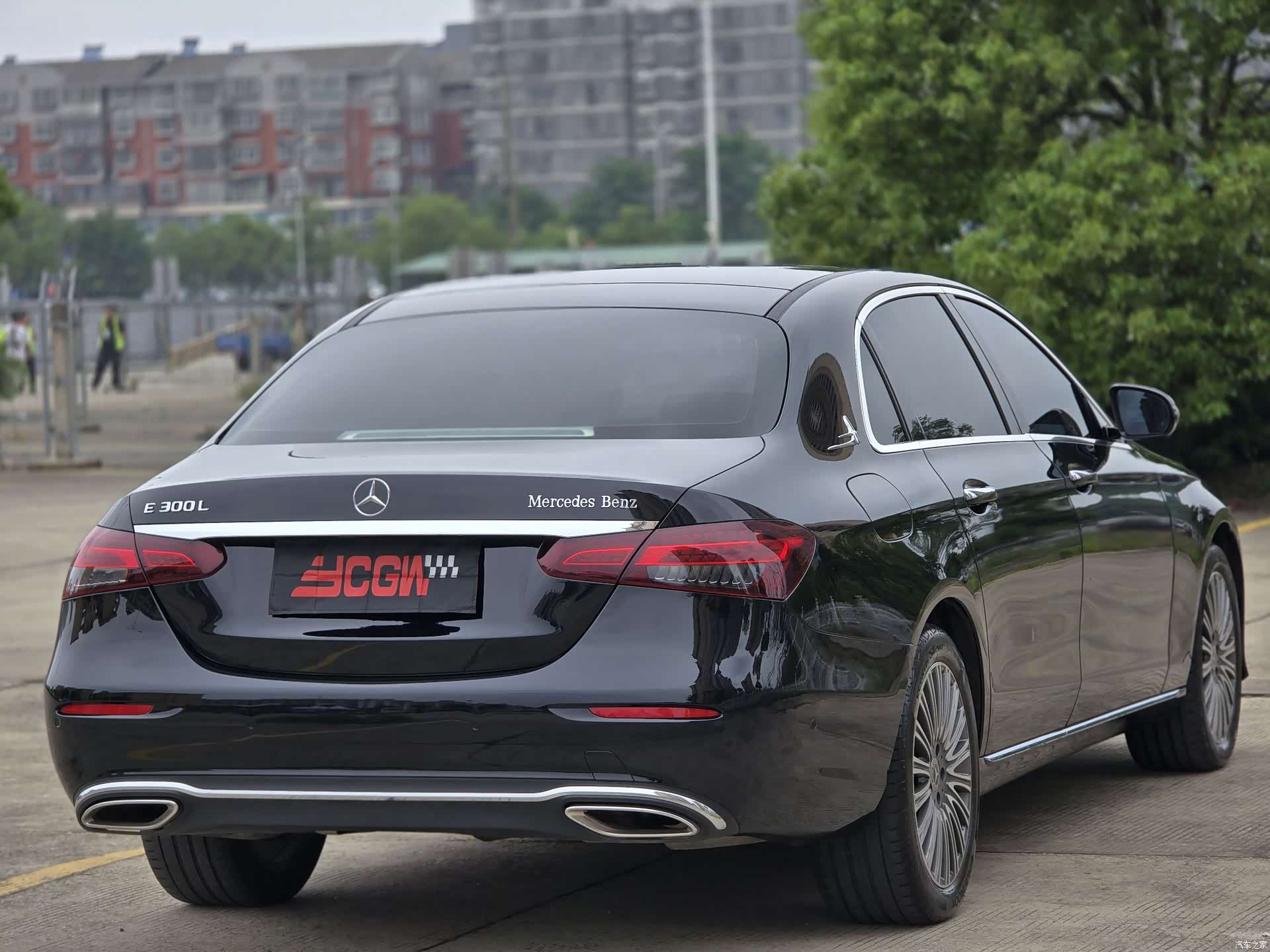 Mercedes-Benz E-Class, 2021 16