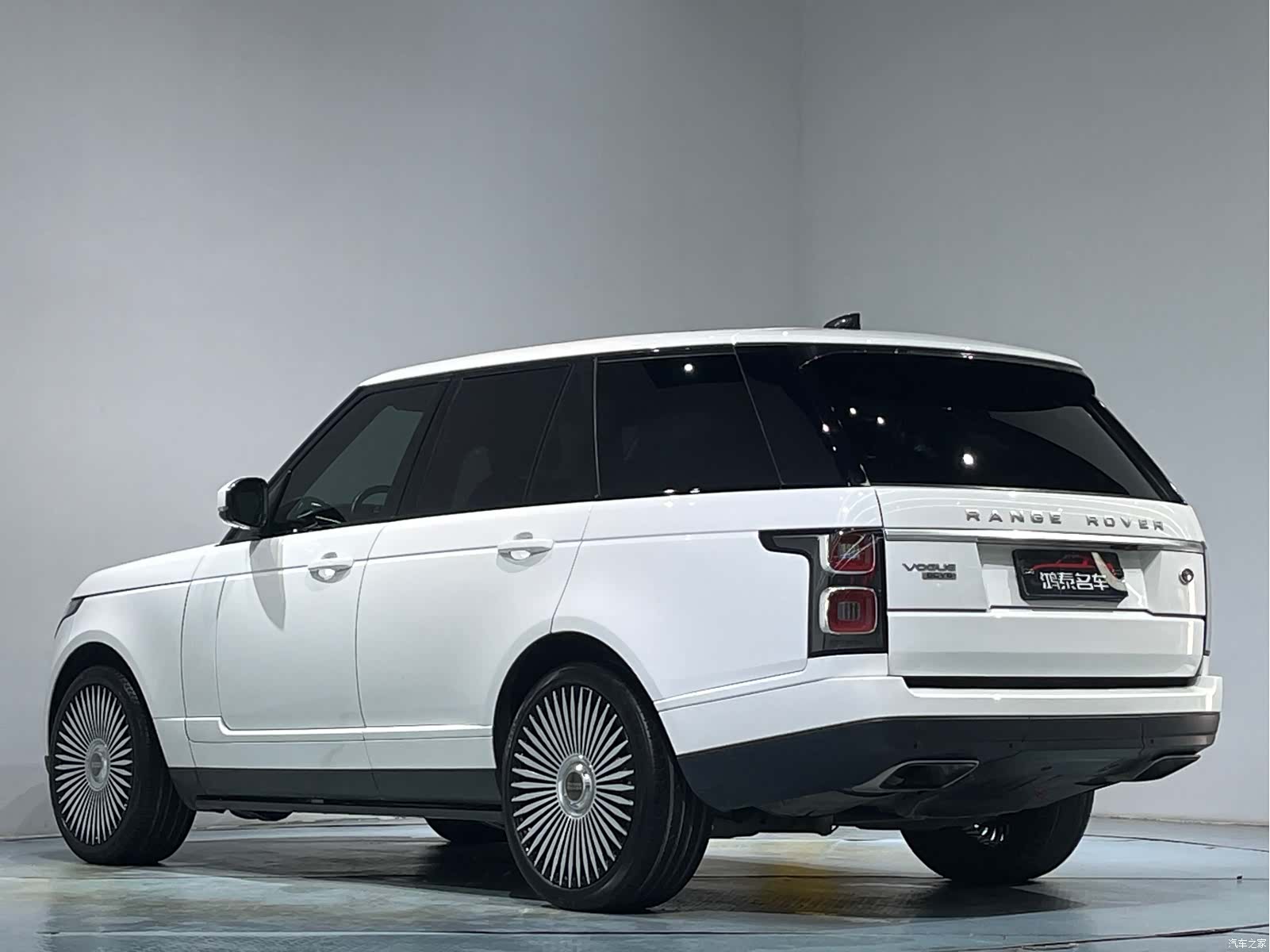 Land Rover Range Rover, 2019 25