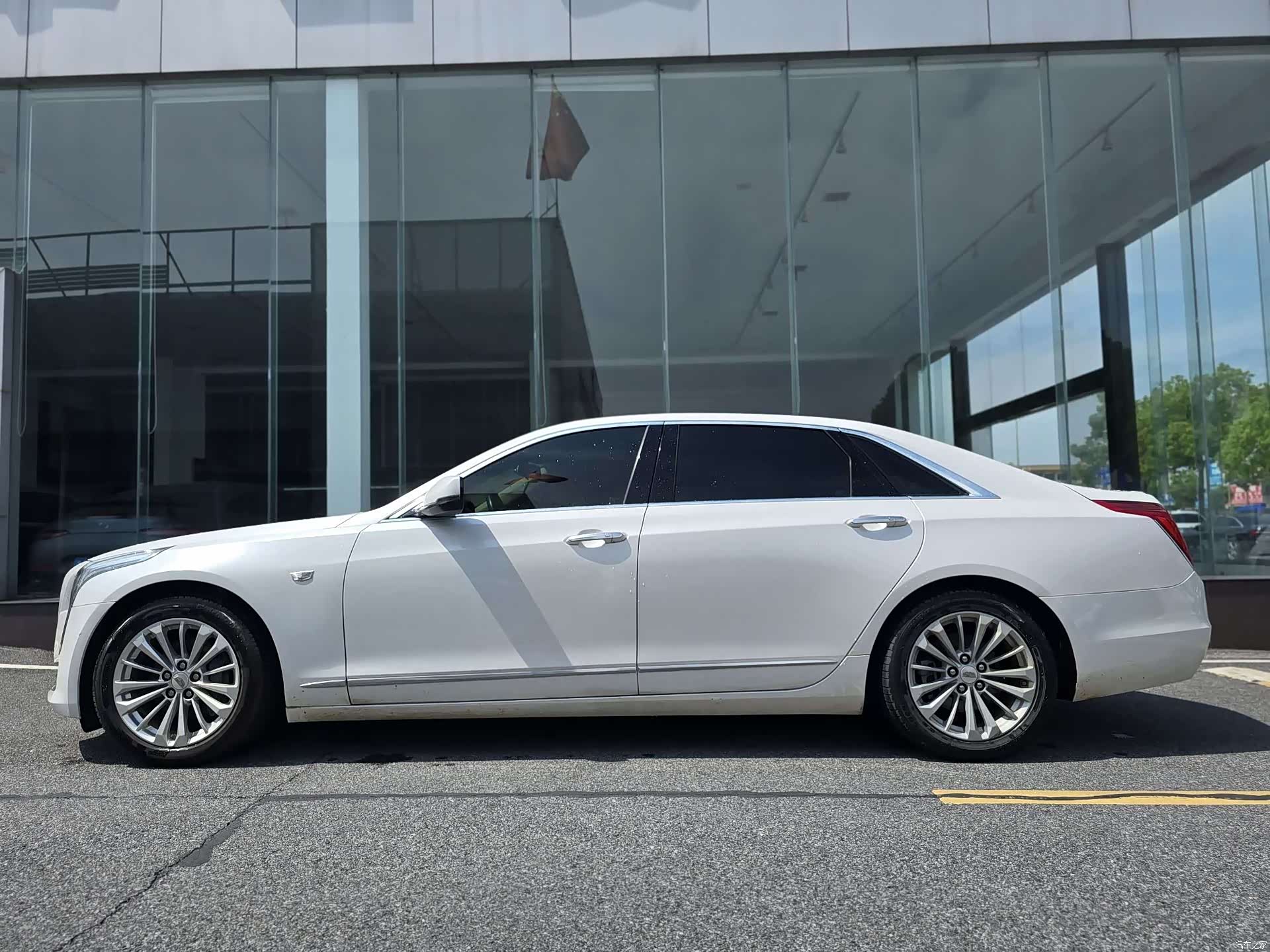 Cadillac CT6, 2016 3