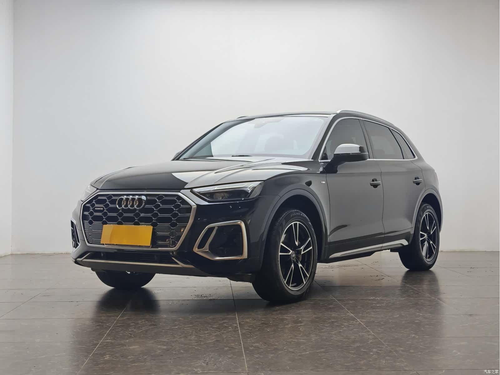 Audi Q5L, 2023 1