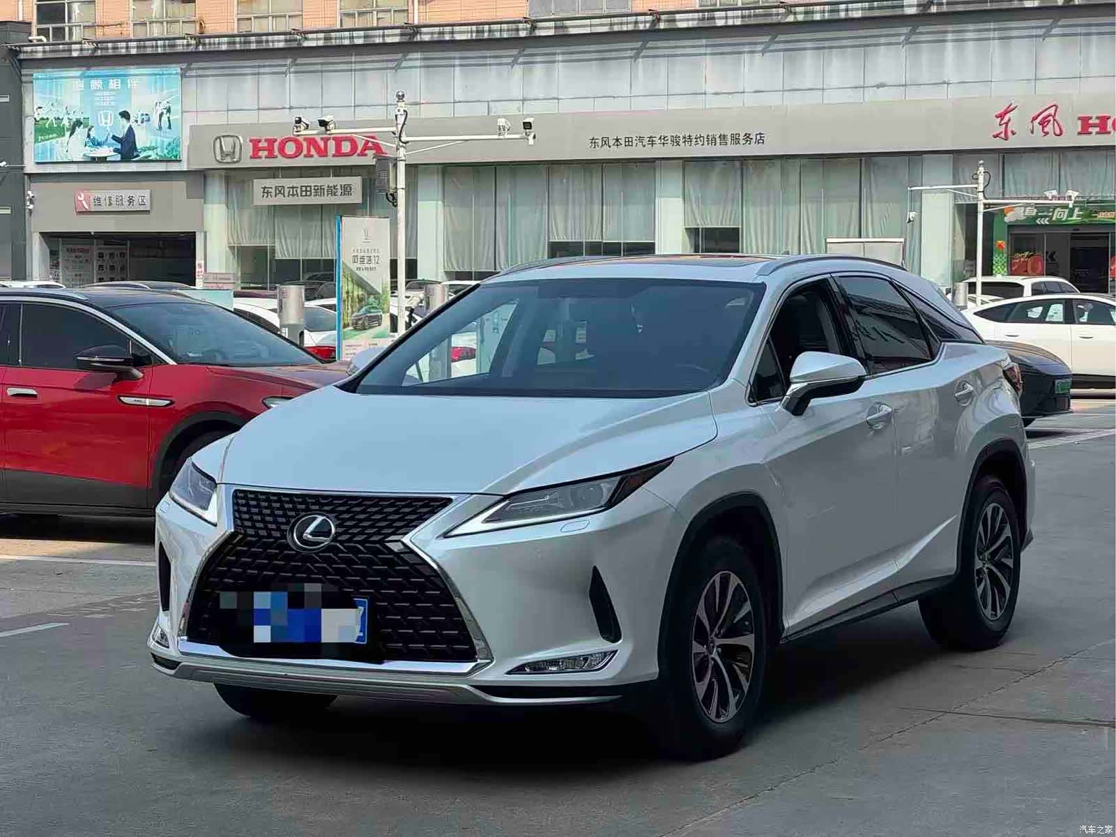 Lexus RX, 2022 3