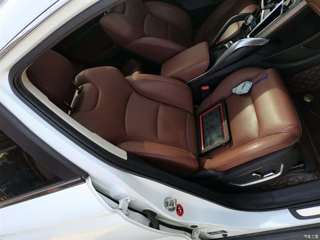 Geely Boyue, 2020 25